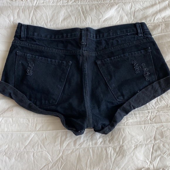 Shorts - Picture 2 of 2